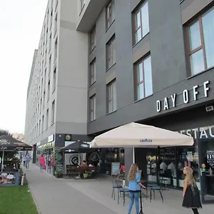 Nowy I Komfortowy W Warszawie Z Dedykowanym Parkingiem Podziemnym W Cenie, Wifi, Blisko Centrum New In Finished To A High Specification Fitted Out To A High Standard On The 7th Floor, Wifi, Underground Parking Price Includ Apartament Warszawa